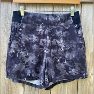 Athleta Brooklyn Lumen Gray Floral Shorts